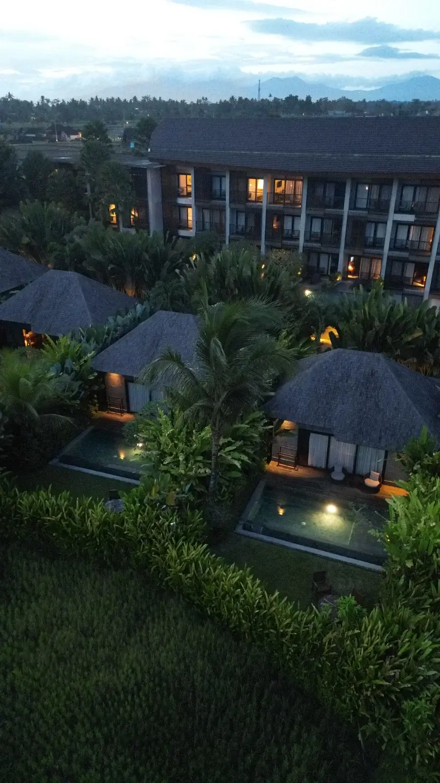 Marchvelous Villa Escape